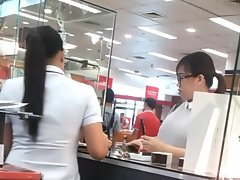 アジア人